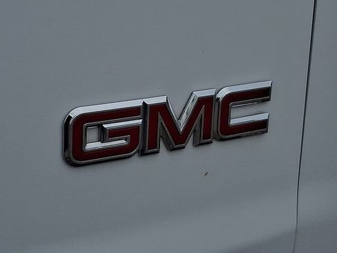 Used 2024 GMC Savana 2500 w/ Driver Convenience Package RWD image 32