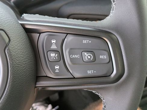 New 2026 Jeep Gladiator Sport image 25