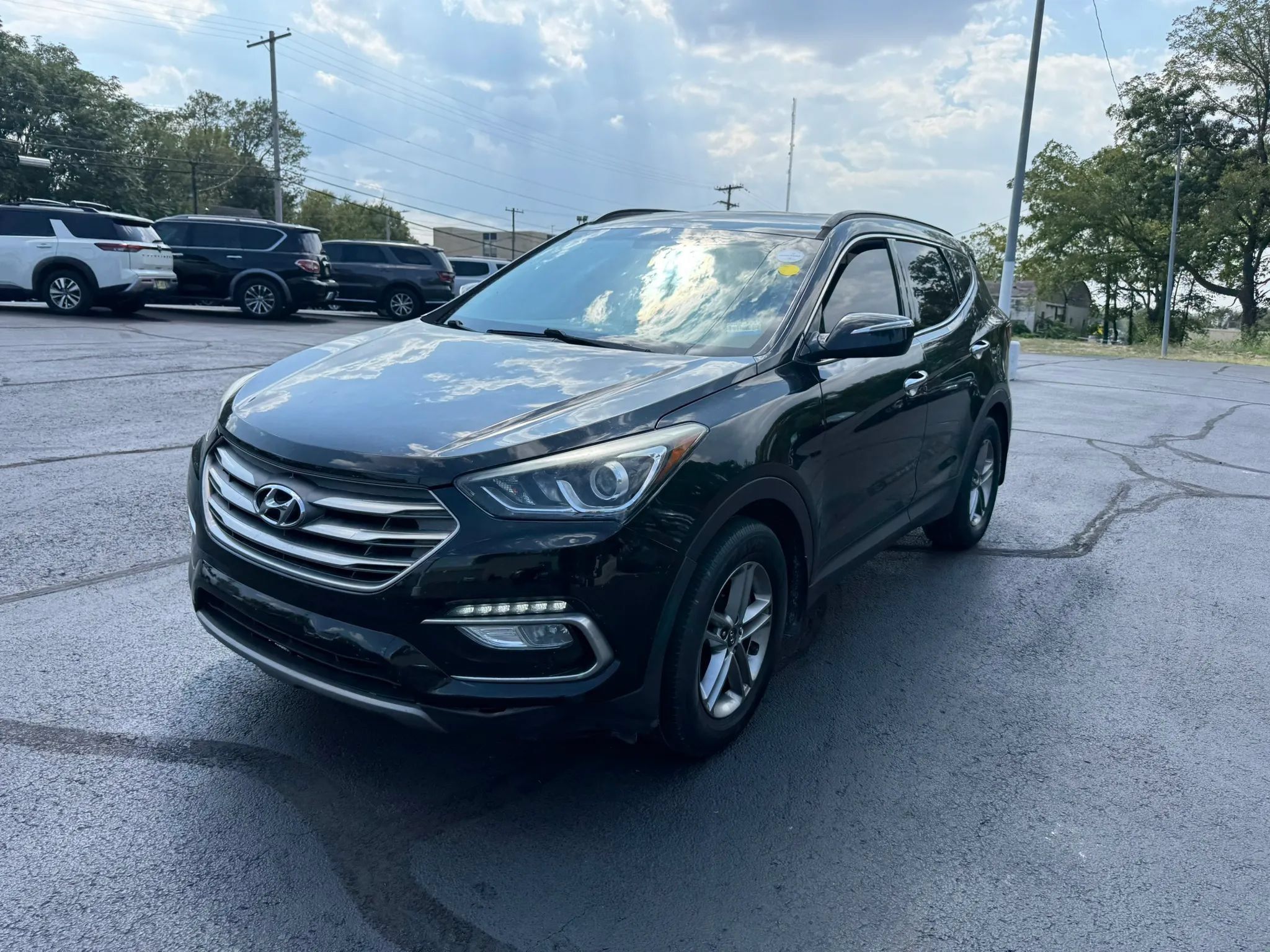 Used 2018 Hyundai Santa Fe Sport w/ 2.4L Value Package 02 AWD/4WD image 3
