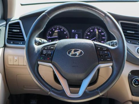 Used 2018 Hyundai Tucson Limited image 13