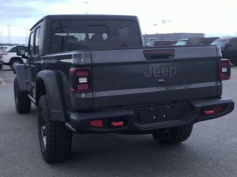 Used 2023 Jeep Gladiator Rubicon w/ LED Lighting Group AWD/4WD image 7