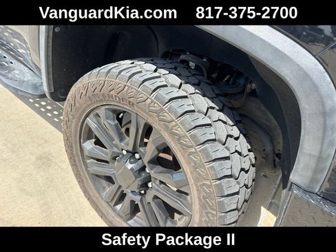 Used 2020 Chevrolet Silverado 2500 LTZ w/ LTZ Texas Edition AWD/4WD image 5