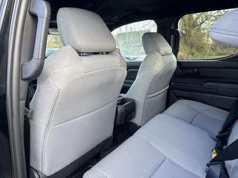 New 2025 Toyota Tacoma 4x4 Double Cab image 25