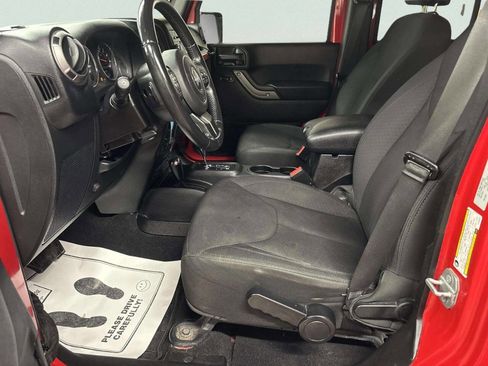 Used 2015 Jeep Wrangler Unlimited Sport w/ Quick Order Package 24S AWD/4WD image 14