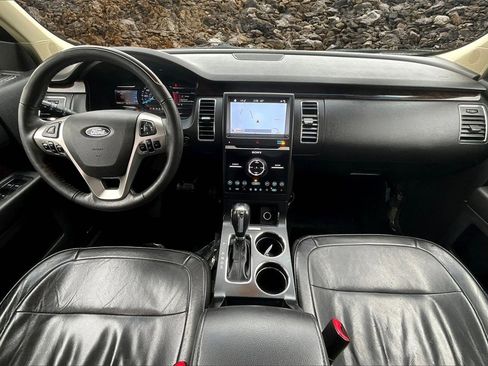 Used 2019 Ford Flex Limited image 15