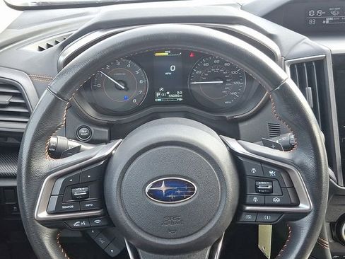Used 2023 Subaru Crosstrek 2.0i Premium image 17