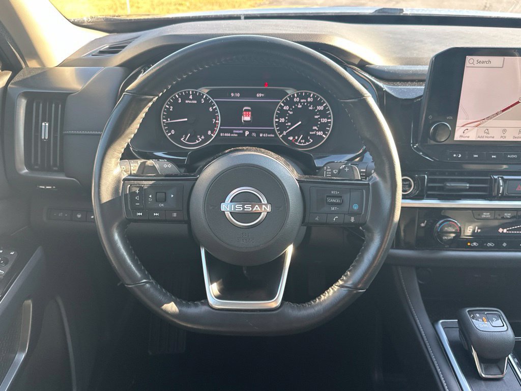Used 2022 Nissan Pathfinder SL w/ Cargo Package FWD image 17