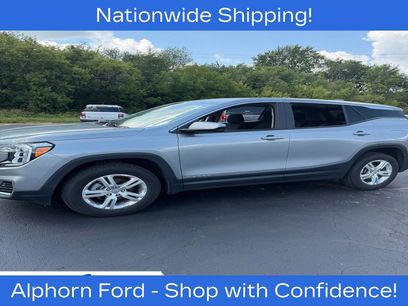 Used 2024 GMC Terrain SLE