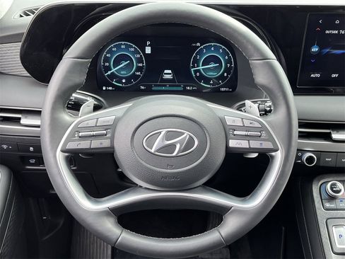 Used 2024 Hyundai Palisade Limited image 11