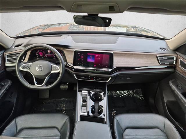 Used 2024 Volkswagen Atlas SEL AWD/4WD image 22