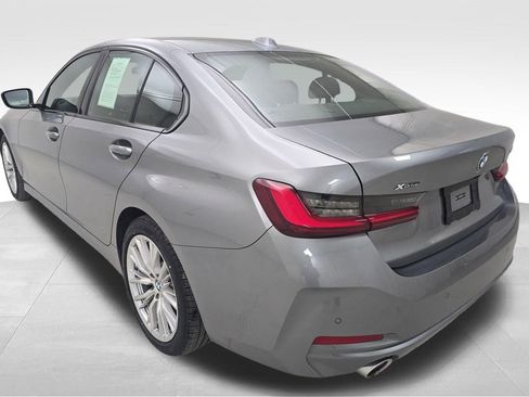Certified 2023 BMW 330i xDrive Sedan w/ Premium Package AWD/4WD image 7