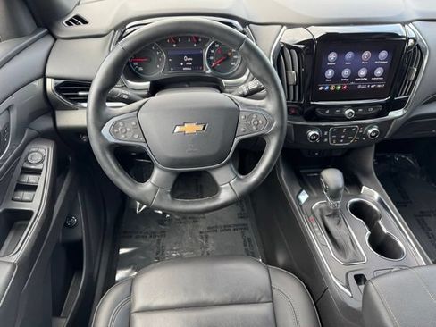 Certified 2023 Chevrolet Traverse LT AWD/4WD image 16