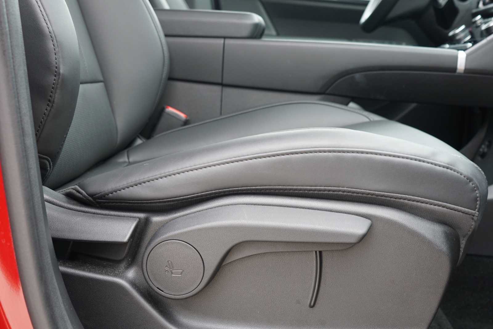 Used 2026 Hyundai Santa Fe SEL FWD image 25
