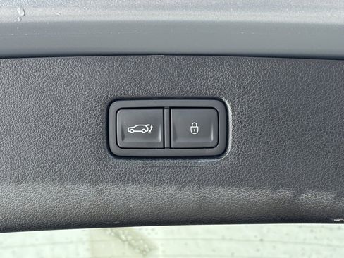 Used 2024 Genesis GV80 3.5T w/ Prestige Package image 8