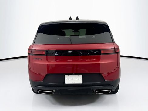 Used 2024 Land Rover Range Rover Sport SE AWD/4WD image 6