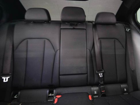 Used 2019 BMW 330i Sedan w/ Convenience Package RWD image 9