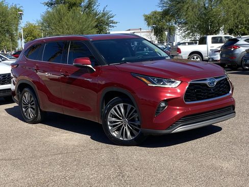 Used 2020 Toyota Highlander Limited Platinum image 33
