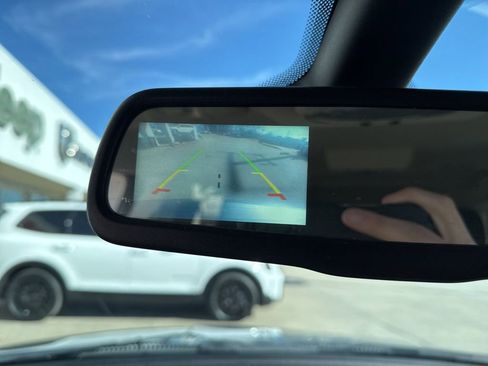 Used 2020 Dodge Journey SE w/ SE Popular Equipment Group image 20