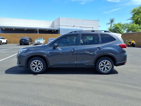 Certified 2024 Subaru Forester Premium AWD/4WD image 7