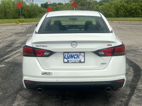 Used 2023 Nissan Altima 2.5 SR AWD/4WD image 3