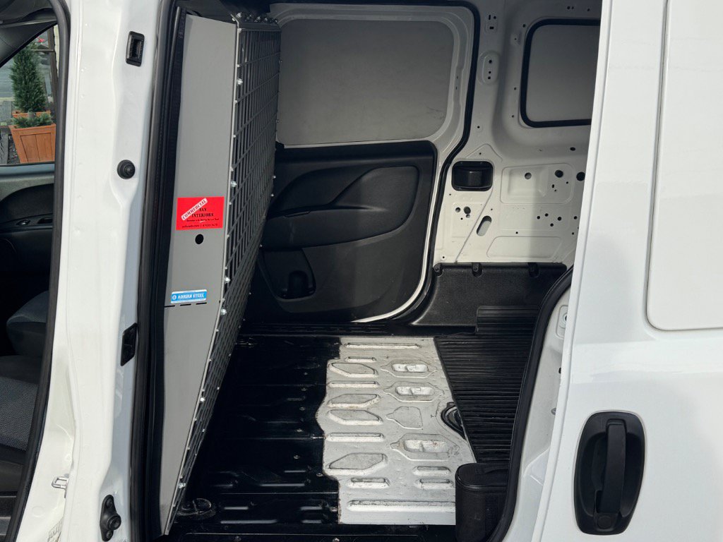 Used 2019 RAM ProMaster City Tradesman FWD image 15