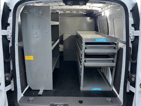 Used 2020 Ford Transit Connect XL image 16