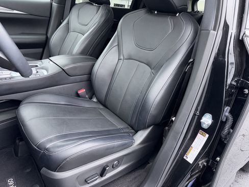 Used 2023 INFINITI QX60 Luxe w/ Cargo Package FWD image 19