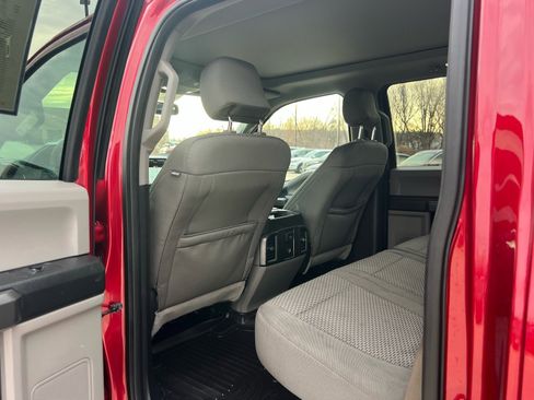 Used 2016 Ford F150 XLT w/ Equipment Group 302A Luxury image 15