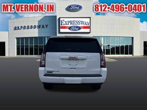 Used 2018 GMC Yukon XL SLT AWD/4WD image 14