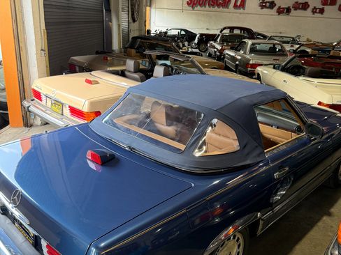 Used 1987 Mercedes-Benz 560 SL image 46