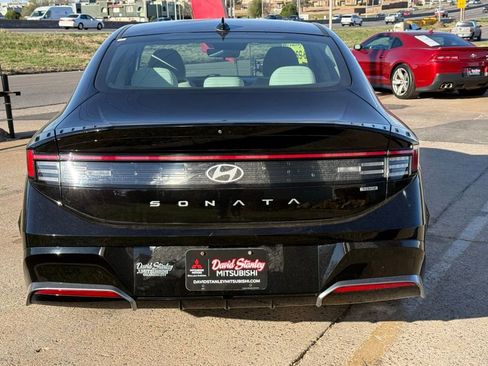 Used 2025 Hyundai Sonata SEL image 10