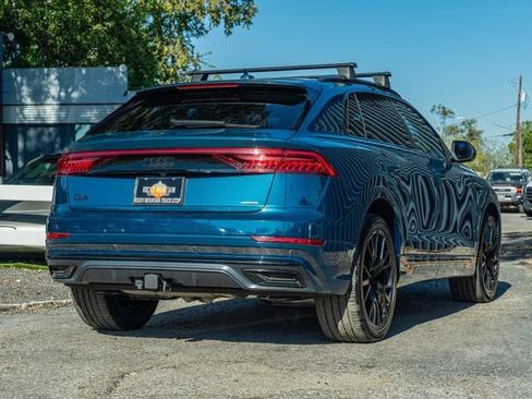Used 2021 Audi Q8 Prestige w/ Prestige Package image 6