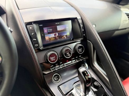 Used 2018 Jaguar F-TYPE R AWD/4WD image 17