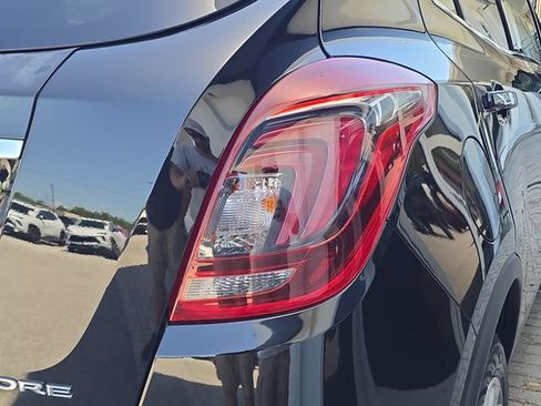 Certified 2020 Buick Encore Preferred FWD image 8