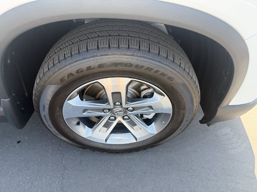 Certified 2024 Honda Pilot EX-L image 32