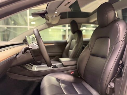 Used 2022 Tesla Model 3 Performance image 20