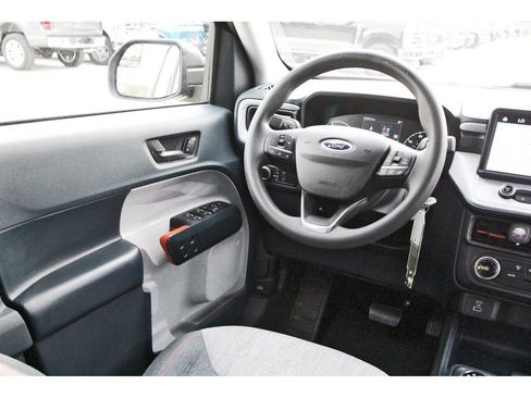 Certified 2023 Ford Maverick XLT FWD image 11
