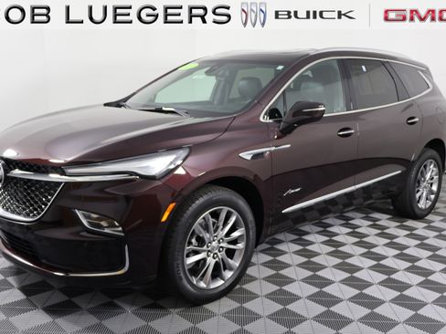 Certified 2023 Buick Enclave Avenir w/ Avenir Technology Package image 5