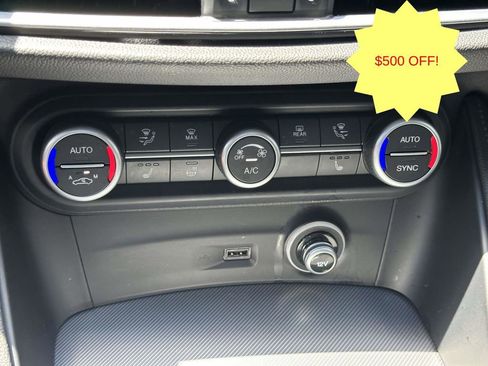 Used 2023 Alfa Romeo Stelvio Veloce AWD/4WD image 26