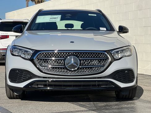 New 2026 Mercedes-Benz E 450 4MATIC All-Terrain Wagon image 3