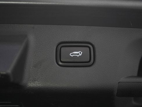 Used 2020 Hyundai Palisade Limited image 13