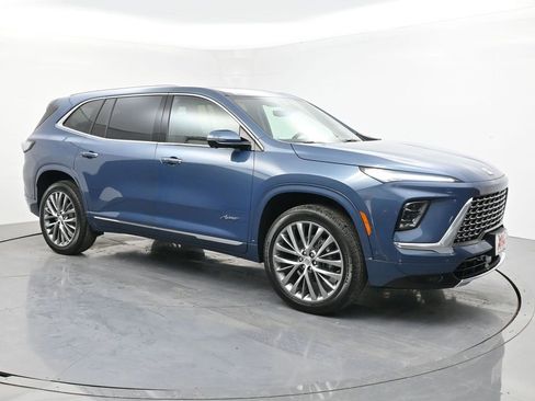 New 2026 Buick Enclave Avenir w/ Super Cruise Package image 7