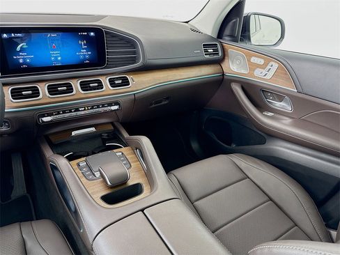 Used 2023 Mercedes-Benz GLE 450 4MATIC image 25