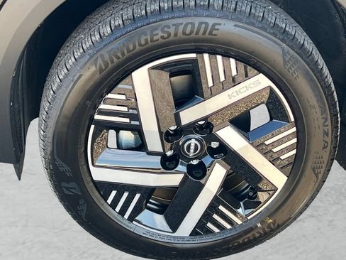 New 2026 Nissan Kicks SV FWD image 24