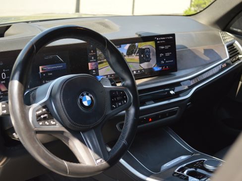 Certified 2024 BMW X5 xDrive40i w/ M Sport Package AWD/4WD image 27