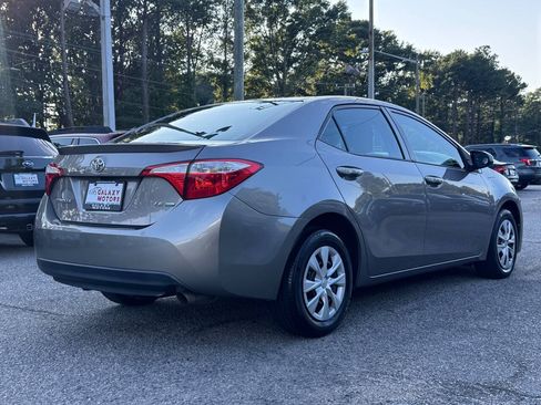 Used 2016 Toyota Corolla LE FWD image 7