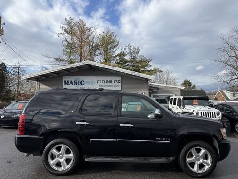 Used 2009 Chevrolet Tahoe LTZ image 3
