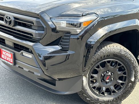 New 2026 Toyota Tacoma SR5 AWD/4WD image 3