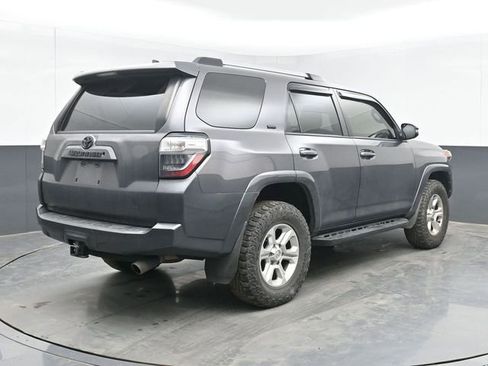 Used 2019 Toyota 4Runner SR5 Premium AWD/4WD image 10