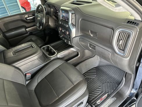 Used 2021 Chevrolet Silverado 1500 LTZ w/ LTZ Premium Package AWD/4WD image 39
